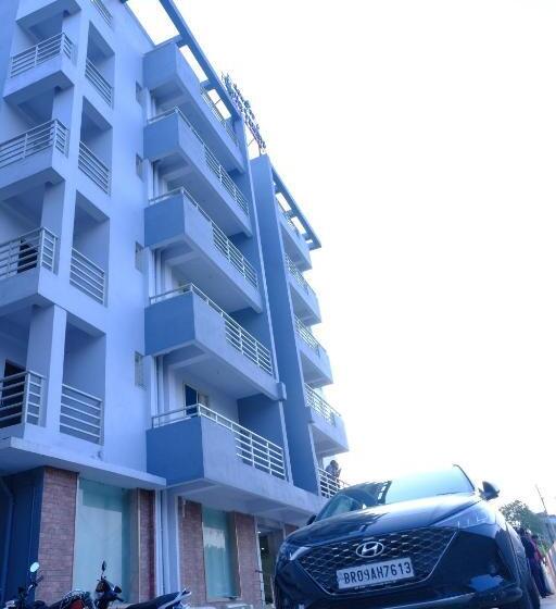 فندق Girija Sunrise