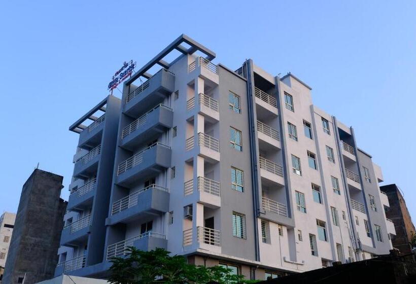 فندق Girija Sunrise