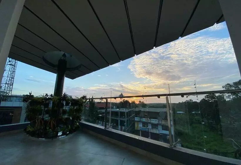 ホテル Karippals Inn