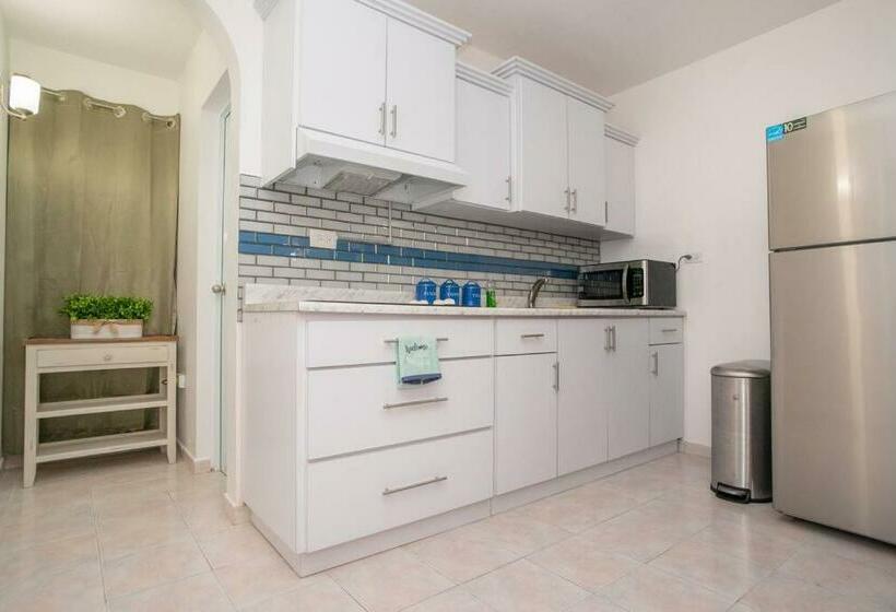 هتل Senderos 2 A 3 Bdr Apt 4 Min From The Beach