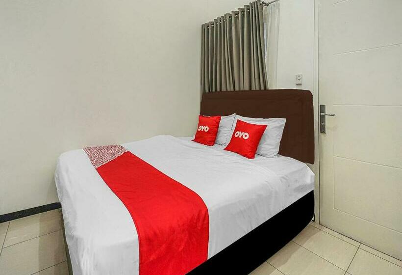 فندق Oyo 90684 Happy Homestay Syariah