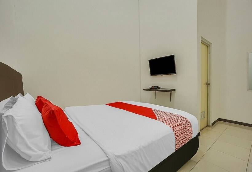 فندق Oyo 90684 Happy Homestay Syariah