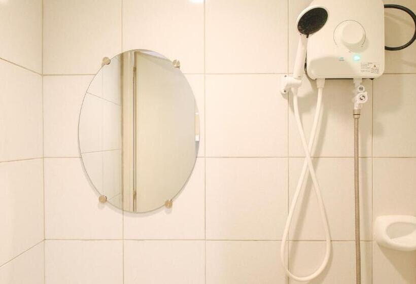 Hotel Reddoorz @ Jolly Orange Paranaque