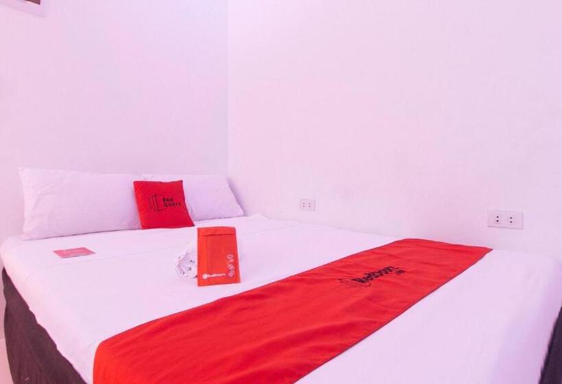 Hotel Reddoorz @ Jolly Orange Paranaque