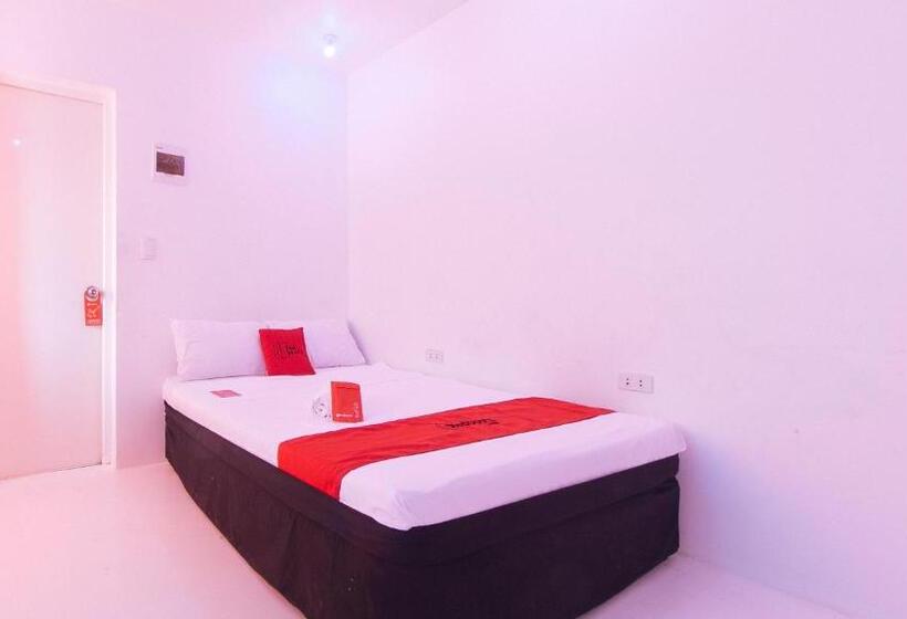 Hotel Reddoorz @ Jolly Orange Paranaque