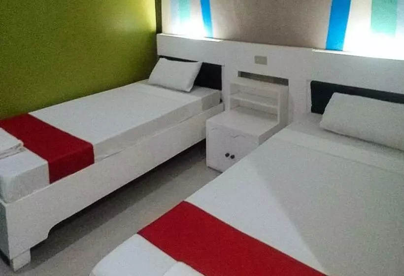 Hotelli Reddoorz@em Pensiontel Butuan City