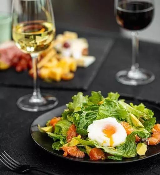 هتل Reikartz Sky Almaty