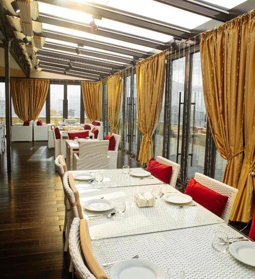 Hotel Reikartz Sky Almaty