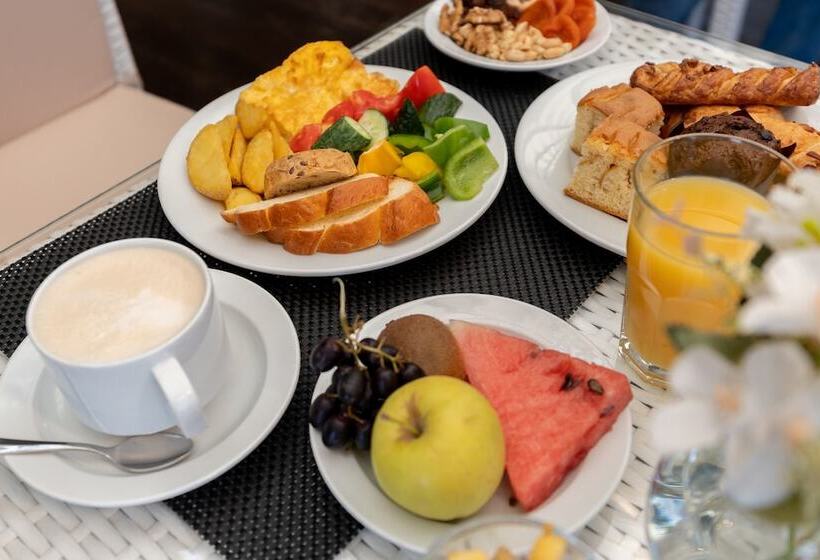 Hotel Reikartz Sky Almaty