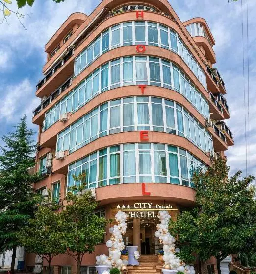 هتل City Petrich