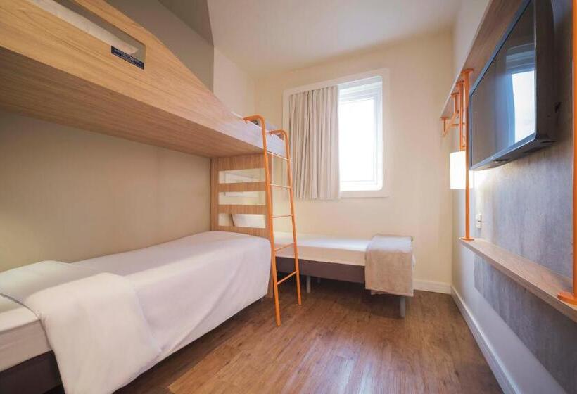 בית מלון כפרי Ibis Budget Farroupilha