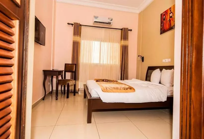 هتل Isis Hôtel