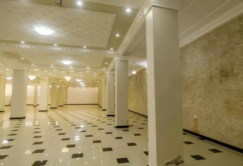 هتل Isis Hôtel