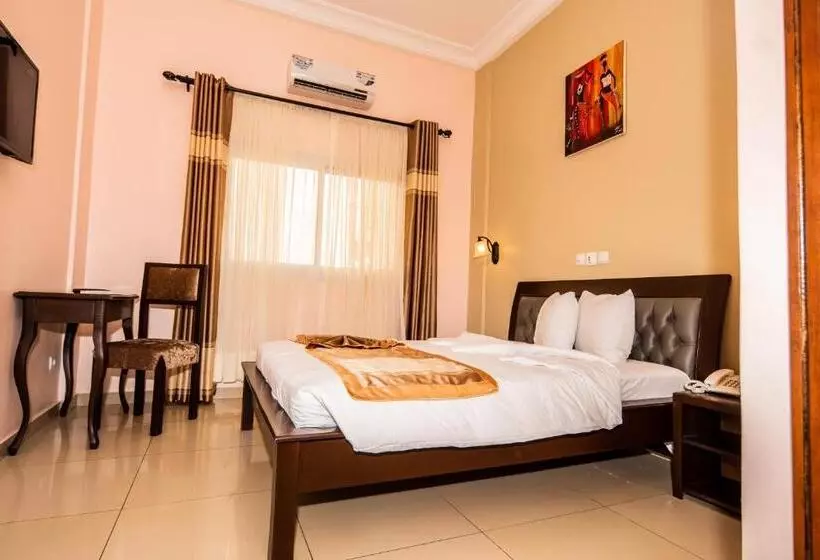 هتل Isis Hôtel