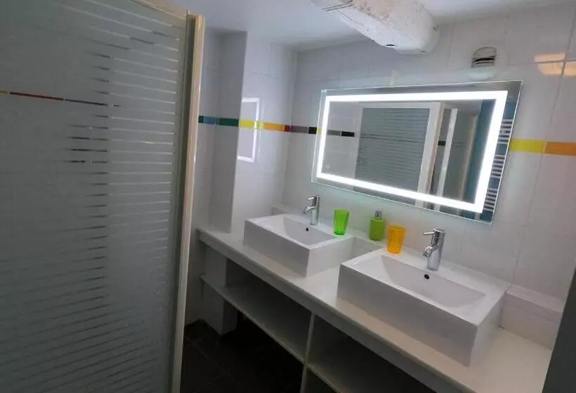 Hotelli La Maison   Hôtel & Gîte