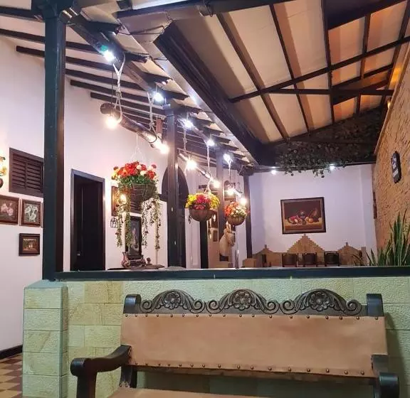 Majatalo Boutique Casa Antigua