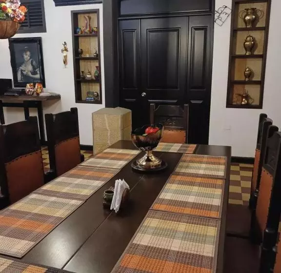 Majatalo Boutique Casa Antigua