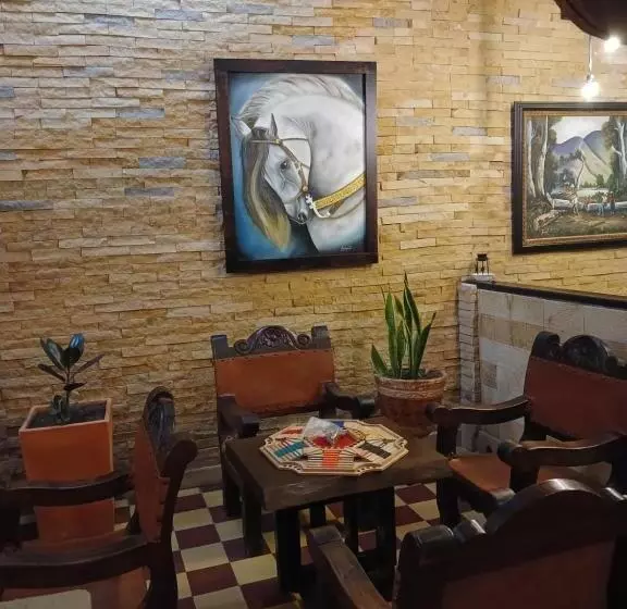 Majatalo Boutique Casa Antigua