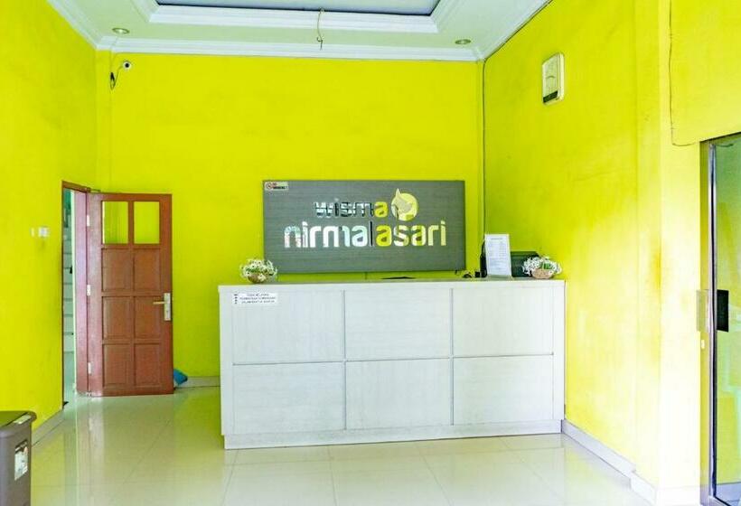 פנסיון Wisma Nirmalasari