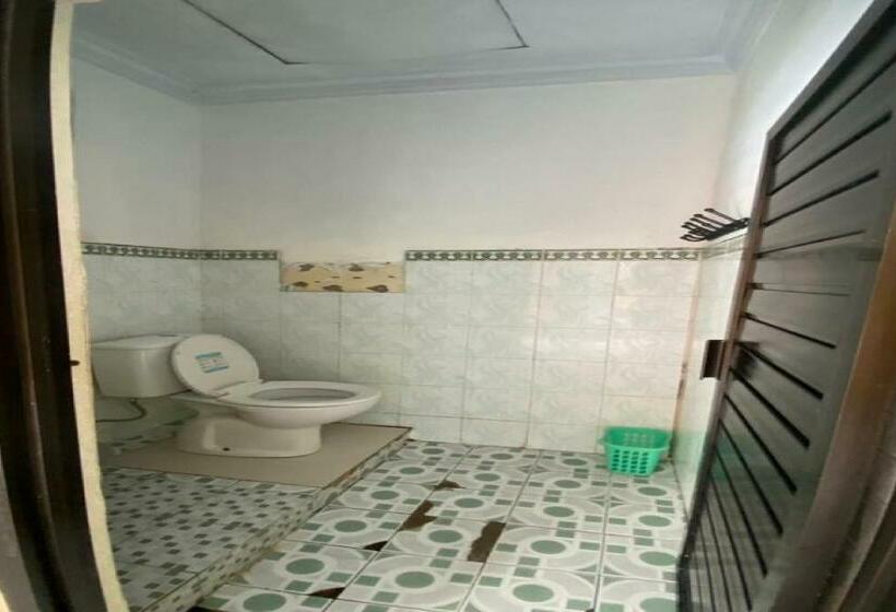 פנסיון Wisma Nirmalasari