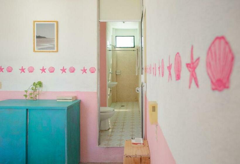 הוסטל Residencia Artistica