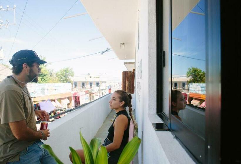 הוסטל Residencia Artistica