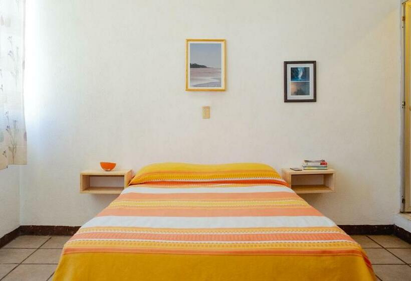 הוסטל Residencia Artistica