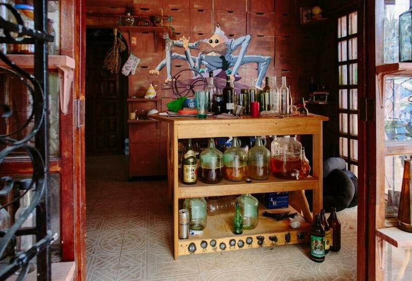 הוסטל Residencia Artistica