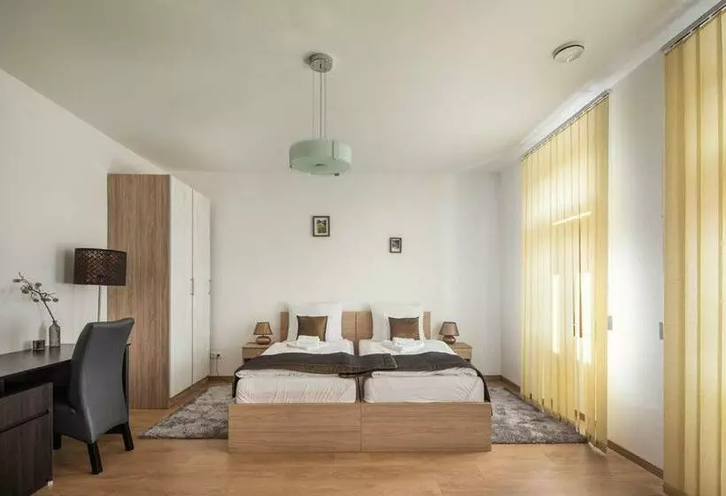 Aamiaismajoitus (B&B) Furmint Ház