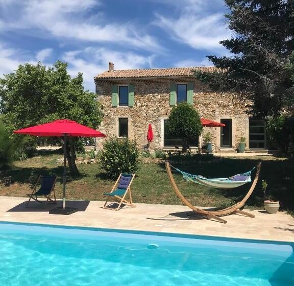 Bed and Breakfast La Bergerie Des Amandiers Chambres Et Table D Hôtes