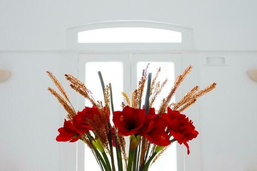 مبيت وإفطار Villa Aurelia Suites And Apartments