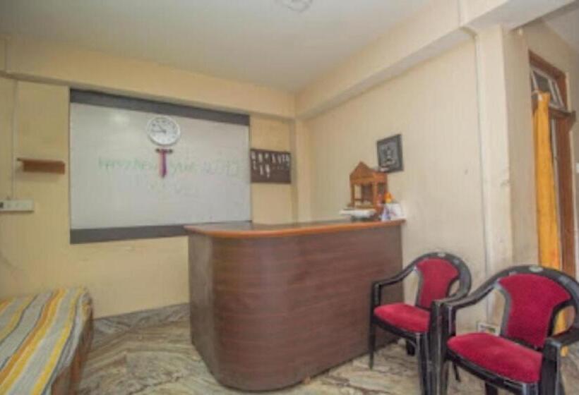 Hotel Capital O Sillery Gaon