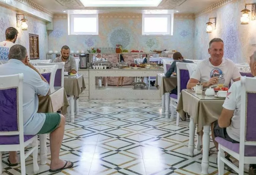 ホテル Grand Vizir