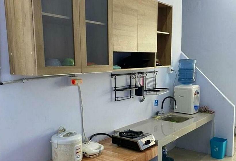 호텔 Koolkost @ Jalan Durian Pekanbaru