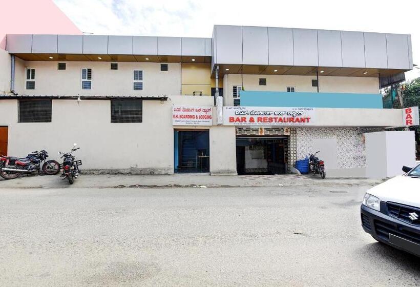 酒店 O V.n Boarding And Lodging