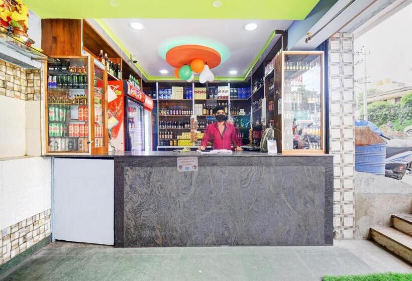 酒店 O V.n Boarding And Lodging