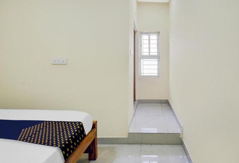 酒店 O V.n Boarding And Lodging