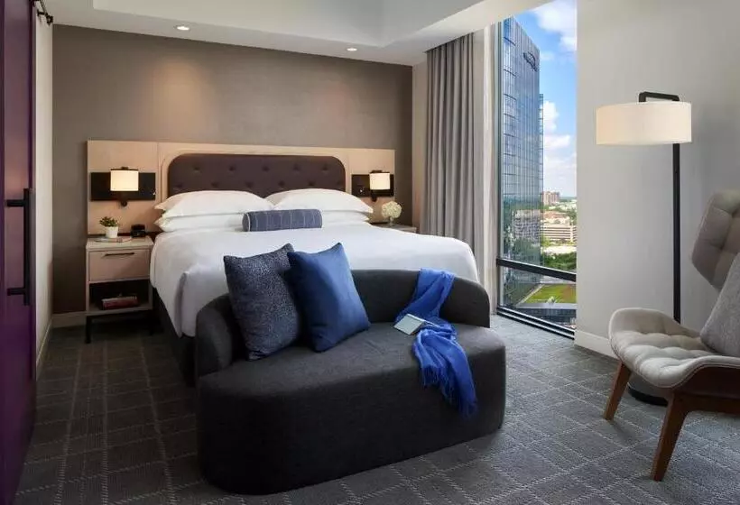 Hotelli The Watermark