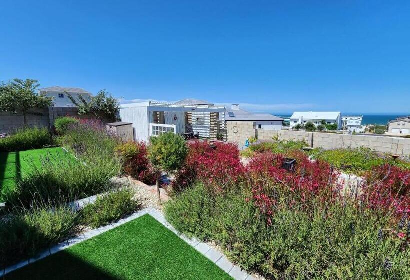 Pension Anchor S Rest