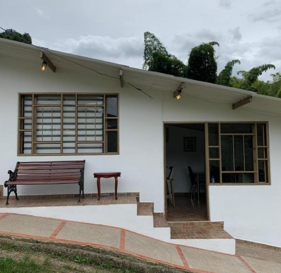 Pension Cabaña Campestre Miraluna