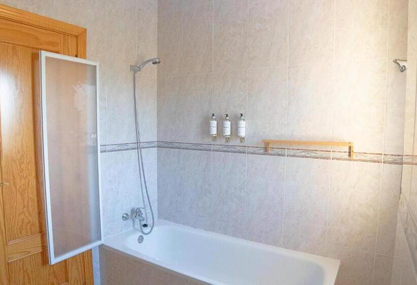 بنسيون Hostal Casa Rural Rosa Nonna