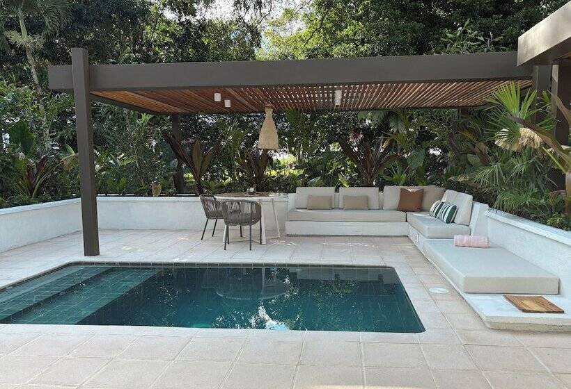 Отель Hacienda Bambusa