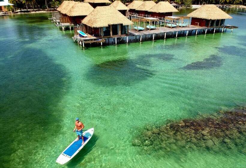 Azul Over The Water Resort