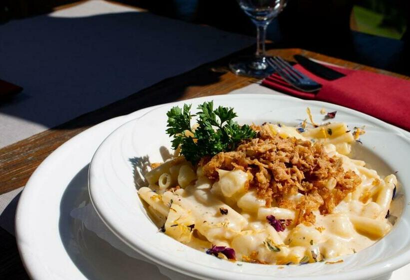 ホテル Berggasthaus Gitschenen