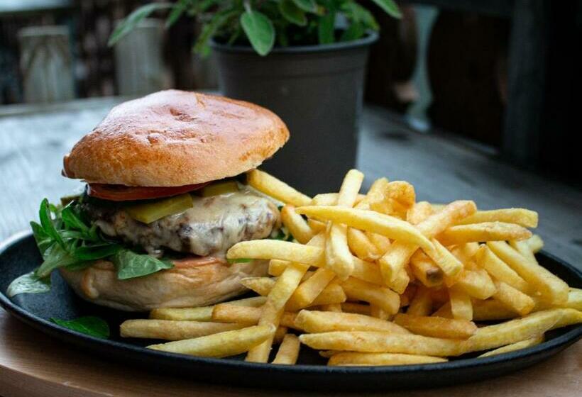 ホテル Berggasthaus Gitschenen