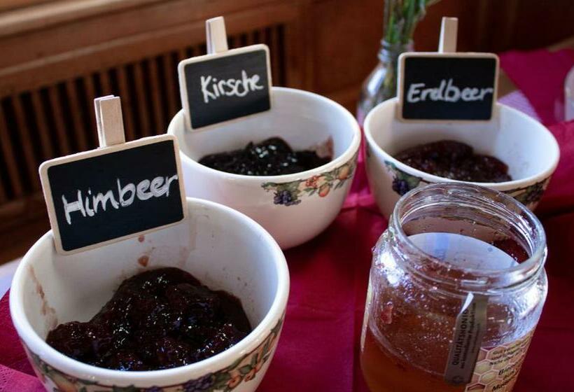 ホテル Berggasthaus Gitschenen