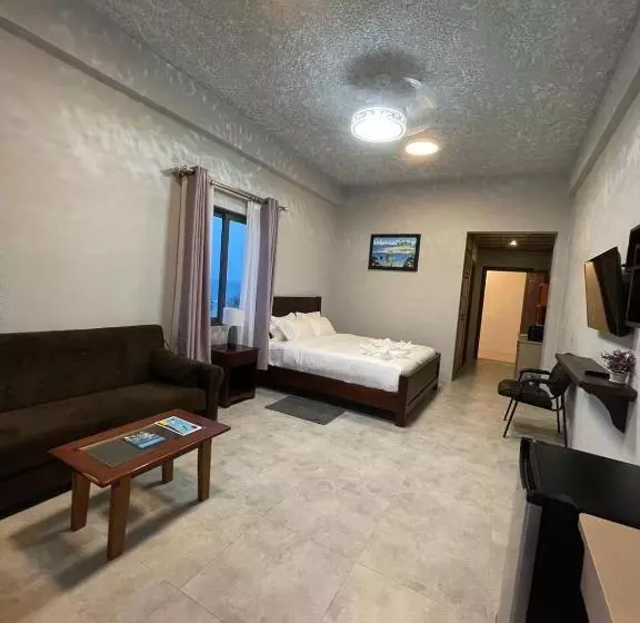 Coral View Hotel & Resort