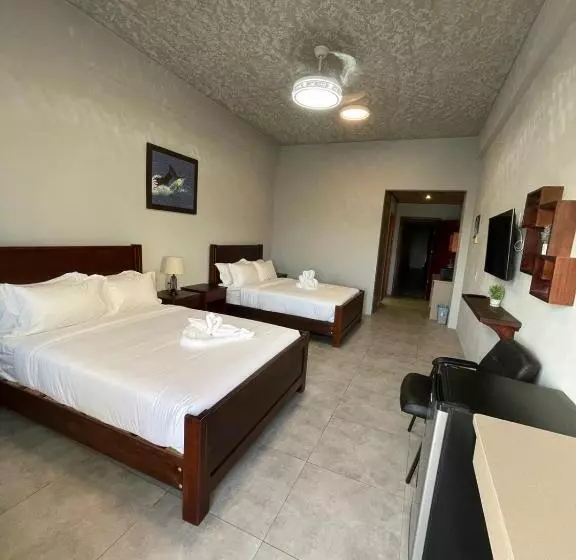 Coral View Hotel & Resort