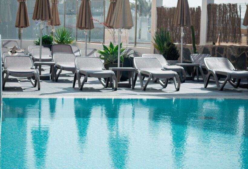 Apartamentos El Palmar