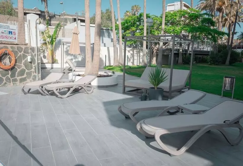 Apartamentos El Palmar